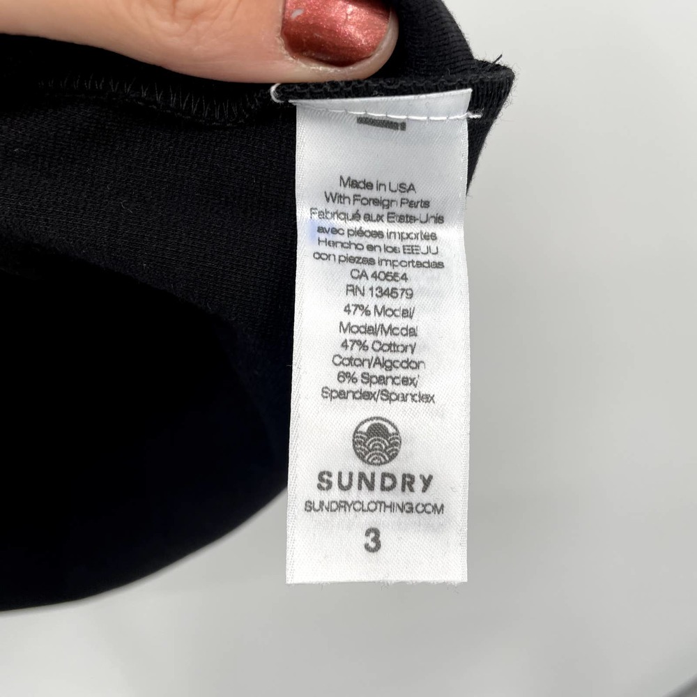 SUNDRY FOR EVEREVE Sunday Skirt with Bungee Drawcord in Black // 3 (L) - Picture 9 of 10
